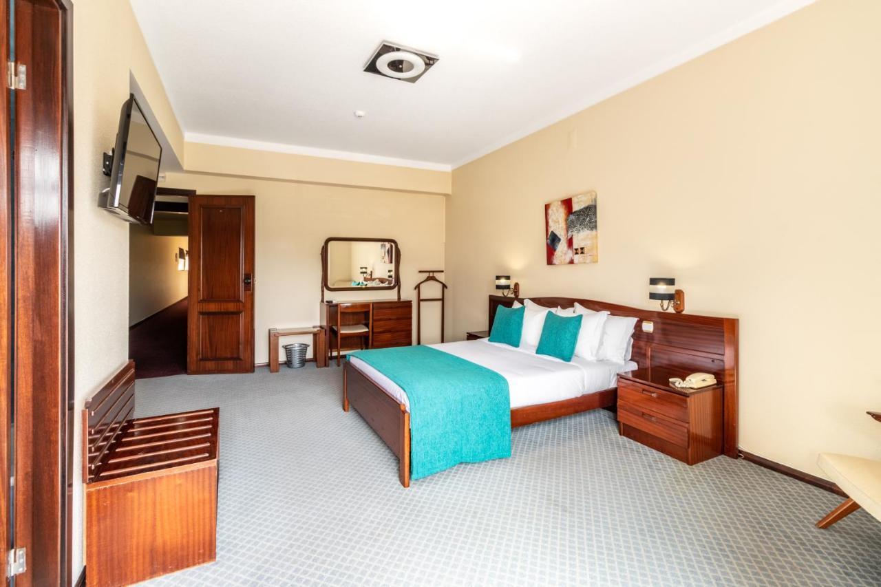Hotel Colmeia Monte Real Εξωτερικό φωτογραφία