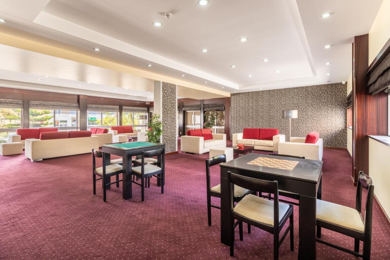 Hotel Colmeia Monte Real Εξωτερικό φωτογραφία