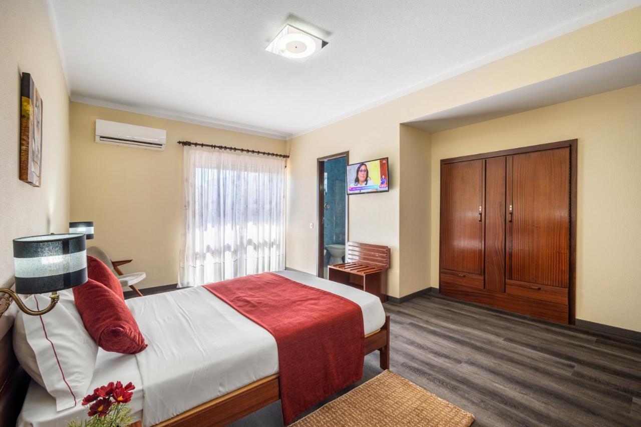 Hotel Colmeia Monte Real Εξωτερικό φωτογραφία
