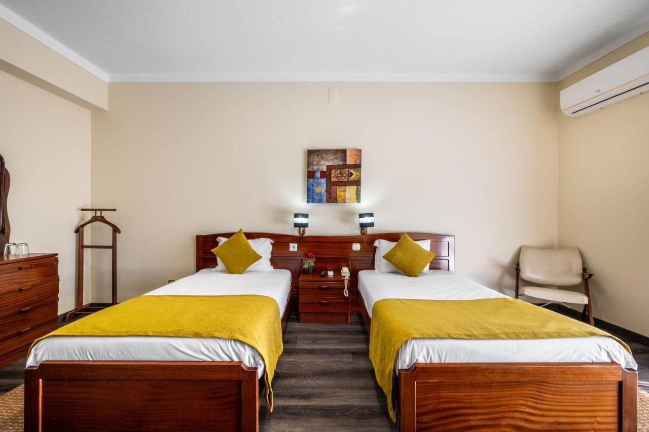 Hotel Colmeia Monte Real Εξωτερικό φωτογραφία