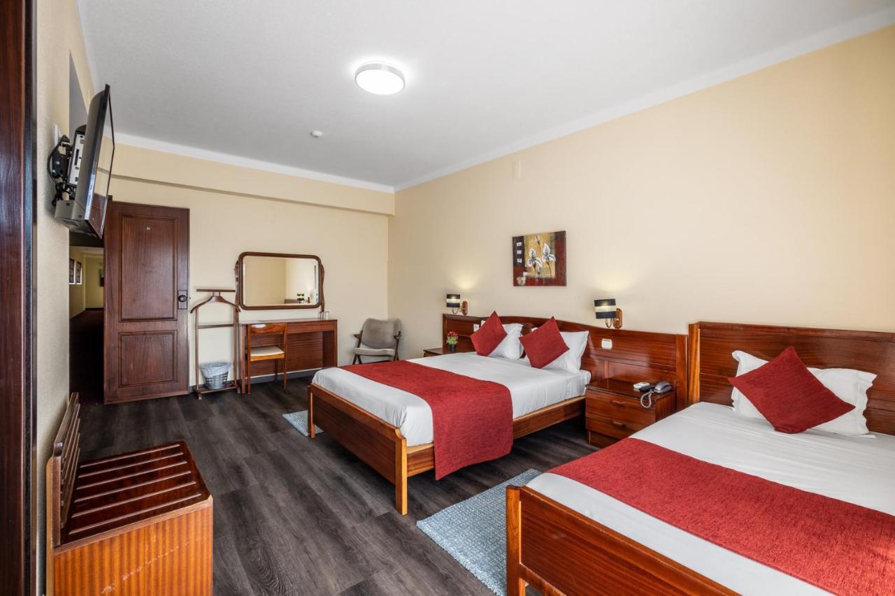 Hotel Colmeia Monte Real Εξωτερικό φωτογραφία