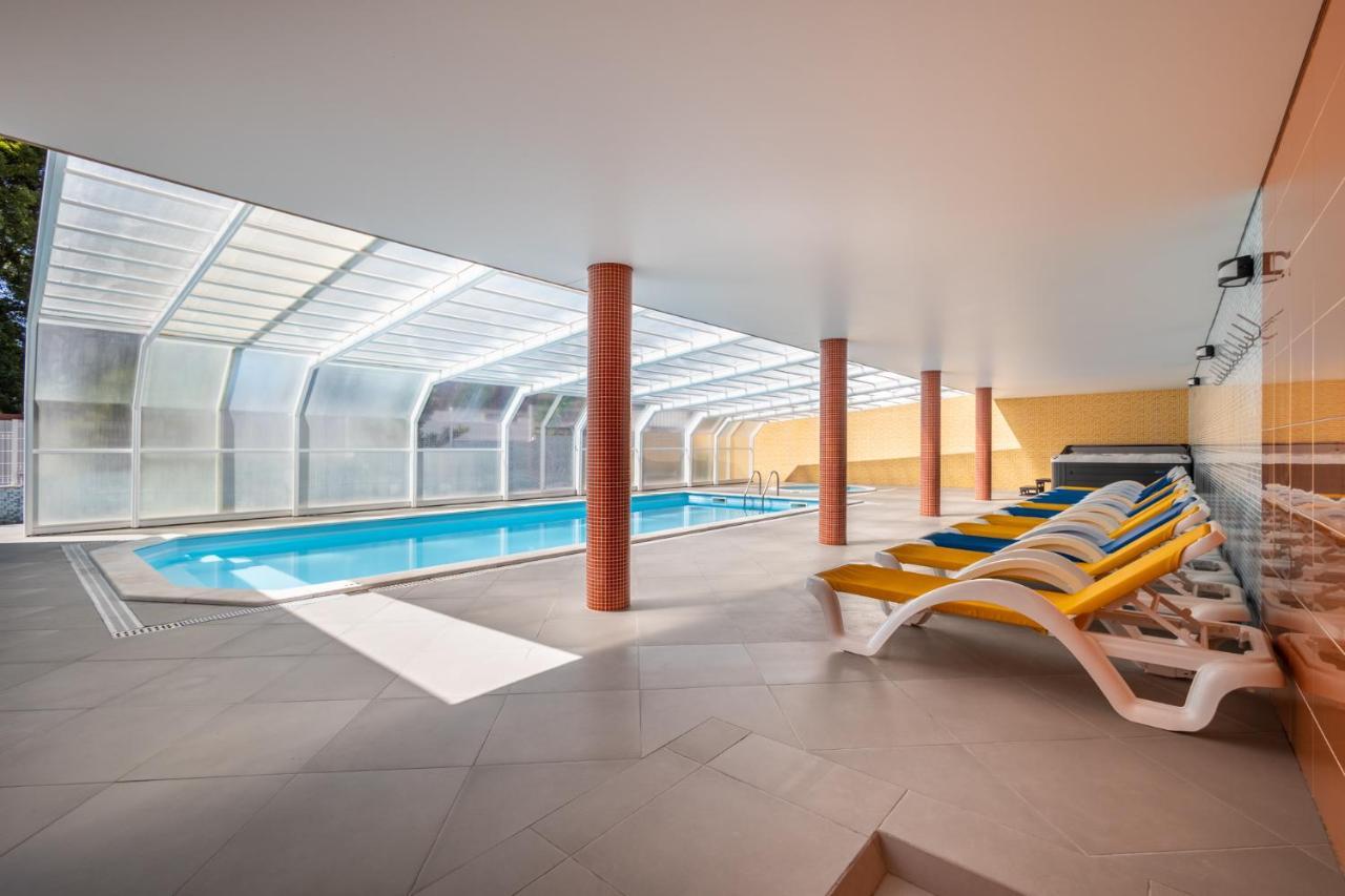 Hotel Colmeia Monte Real Εξωτερικό φωτογραφία